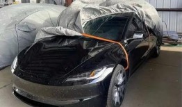 特斯拉改款最新爆料视频,颠覆性升级，性能与设计双突破！